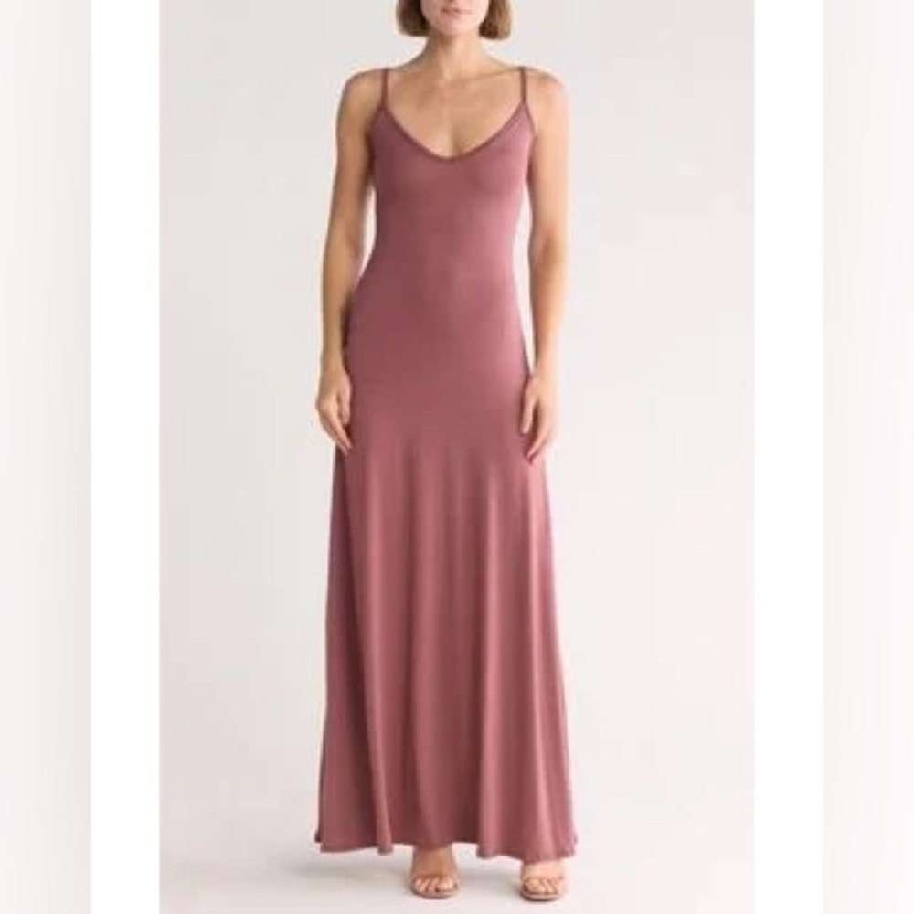 NWT- GO Couture V- Neck Maxi Slip Dress in Mauve Size XL